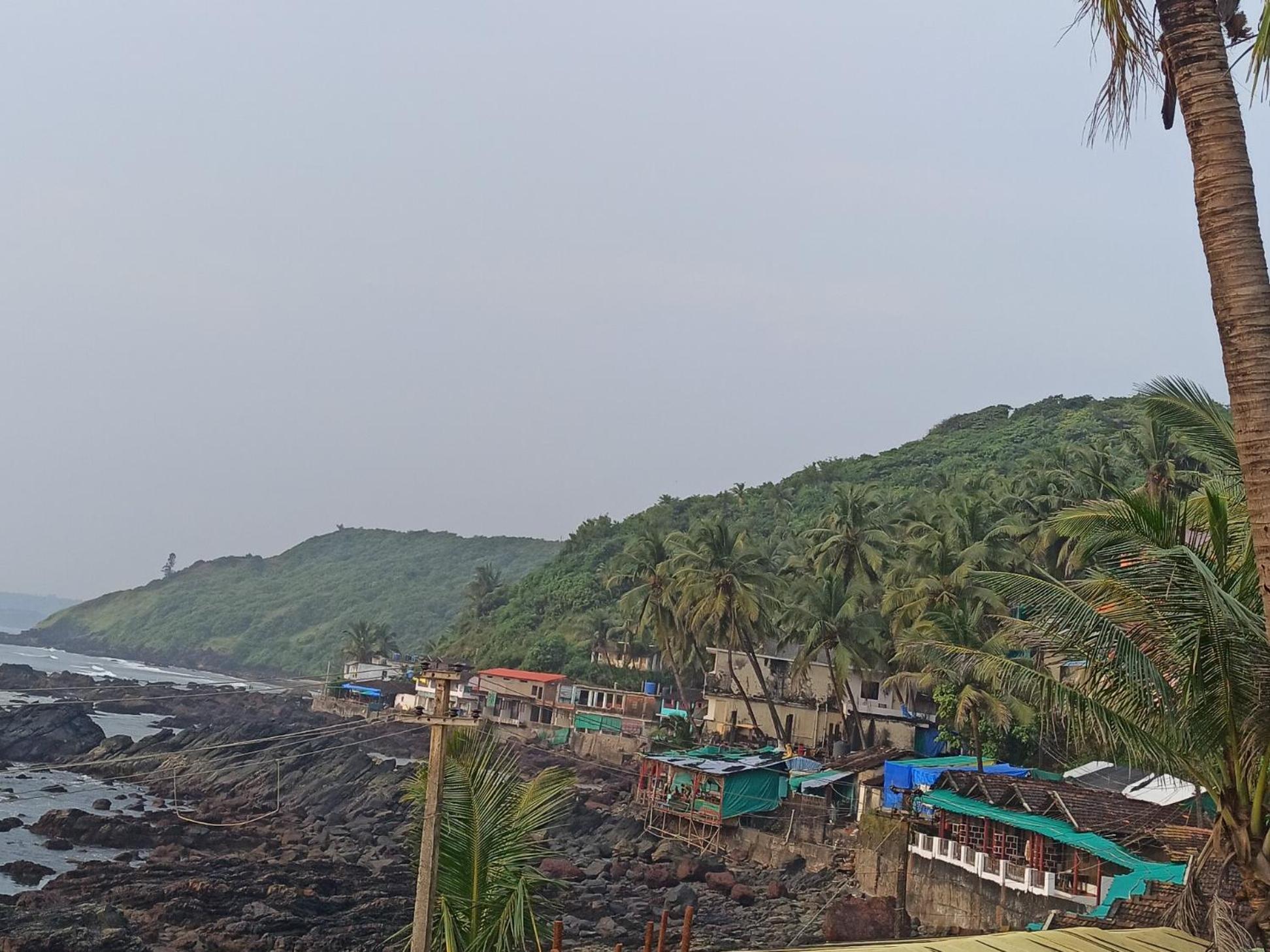 Om Ganesh Naik Guest House Arambol Rum bild