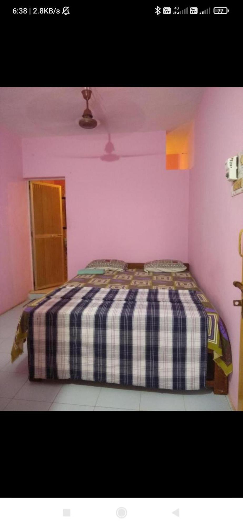 Om Ganesh Naik Guest House Arambol Exteriör bild
